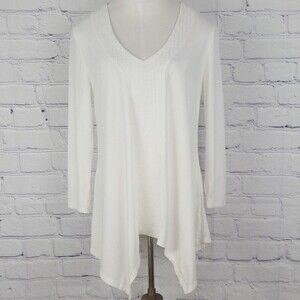 Adrianna Papell off white v-neck top